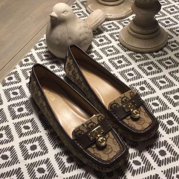 KORS Michael Kors Shoes - 🆕Michael Kors Loafers -  Hamilton Monogram - 7W